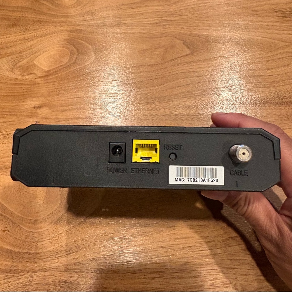 Cisco Cable Modem - Picture 6 of 9